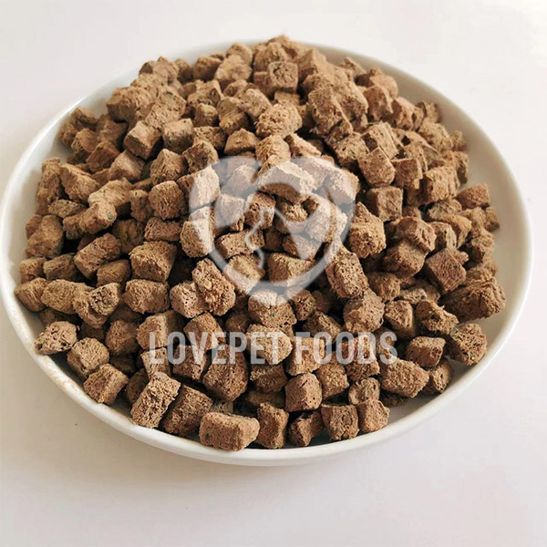 Freeze-dried tuna and spinach